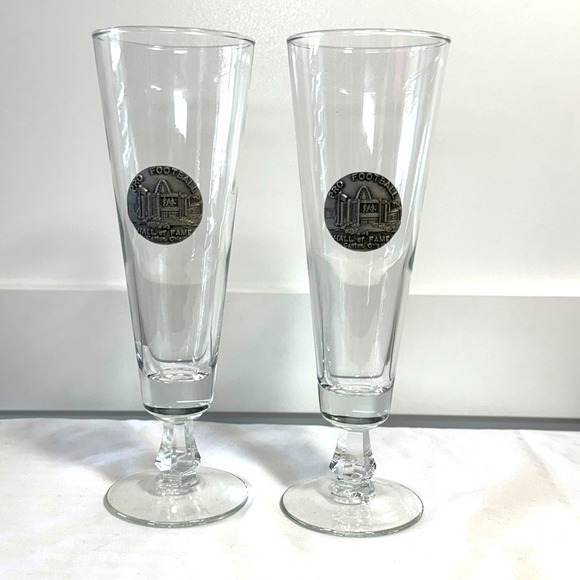 Pro Football Hall of Fame Canton OH Pewter Seal Champgne Flute‎ Glasses Set of 2